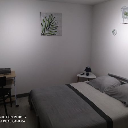 Le Risle - Hotel Montfort-sur-Risle Esterno foto