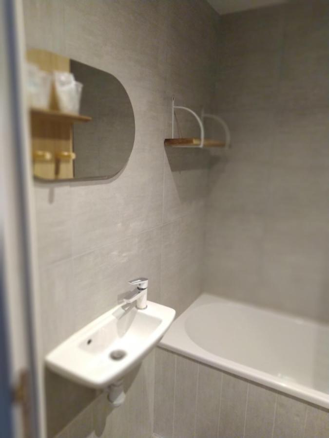 Le Risle - Hotel Montfort-sur-Risle Esterno foto